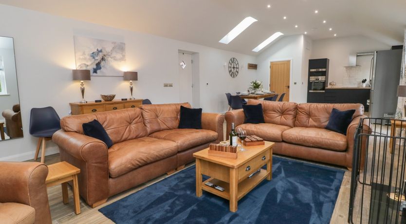 Photo of Peacocks Rest