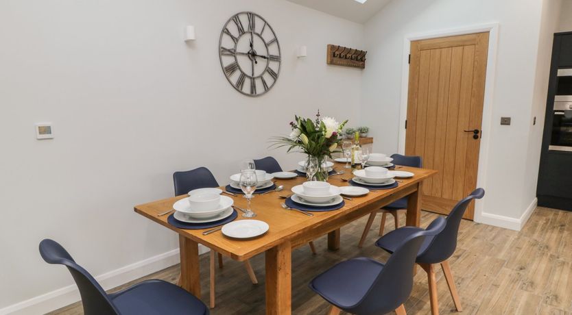 Photo of Peacocks Rest