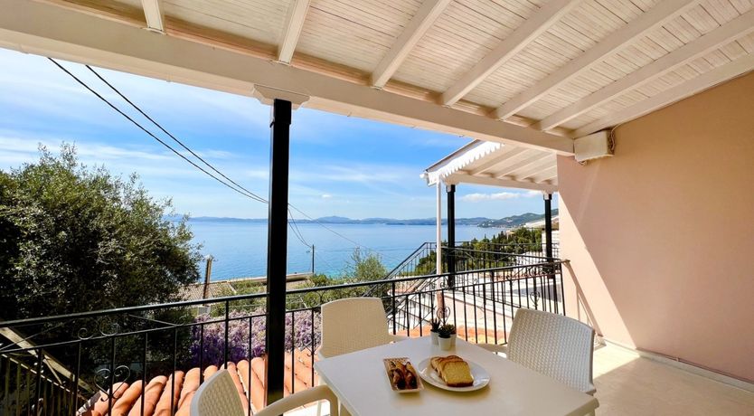 Photo of Diamond on the Vine