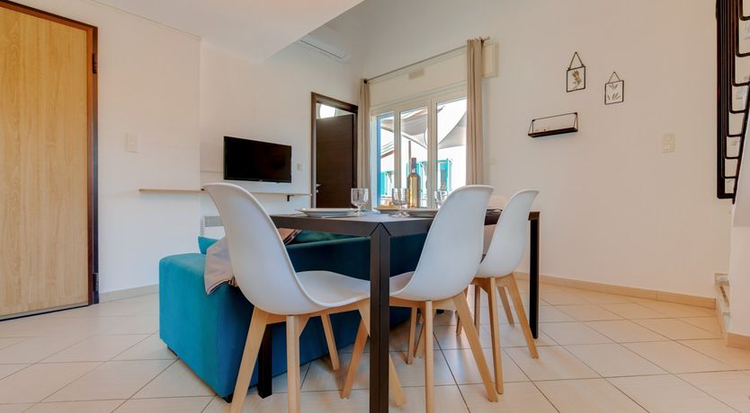 Photo of Stay the Corse