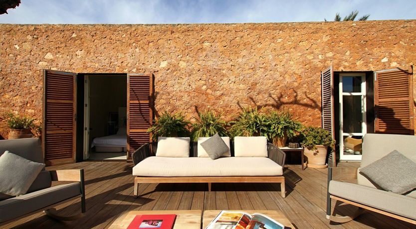 Photo of The Red Shoes