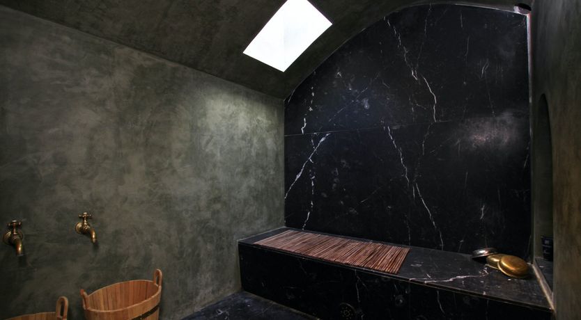 Photo of The Red Shoes