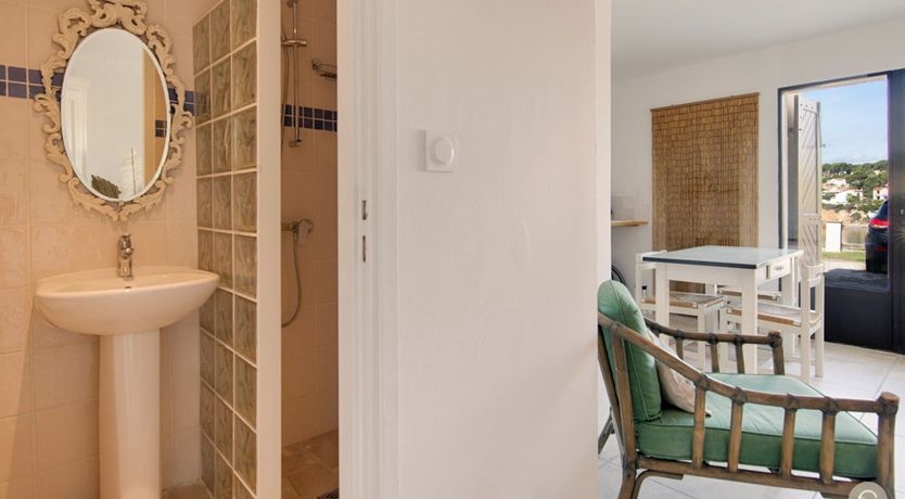 Photo of Sublime Shorelines