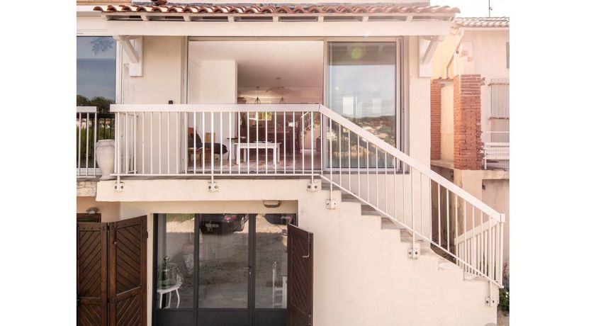 Photo of Sublime Shorelines