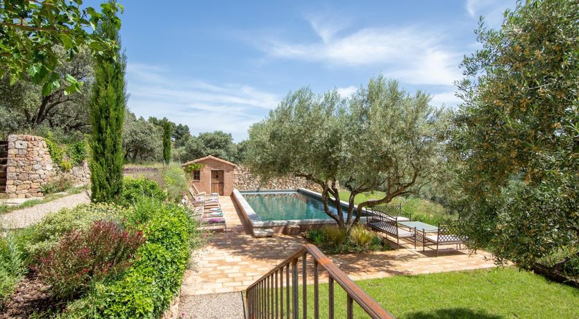 Photo of The Outdoorsman