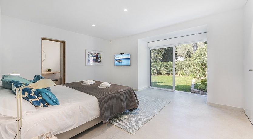 Photo of Serenity Sun