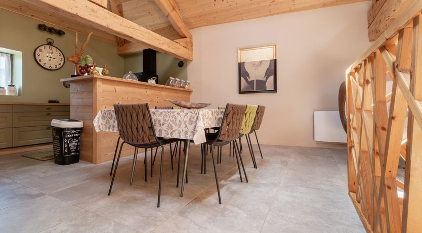 Photo of Bear & Peak