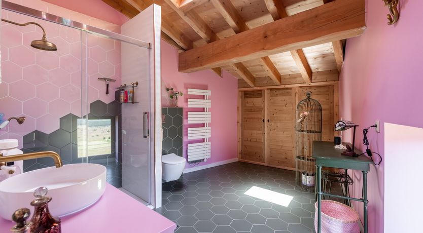 Photo of Bear & Peak