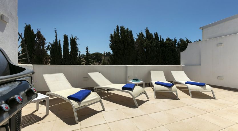 Photo of El Beso del Final