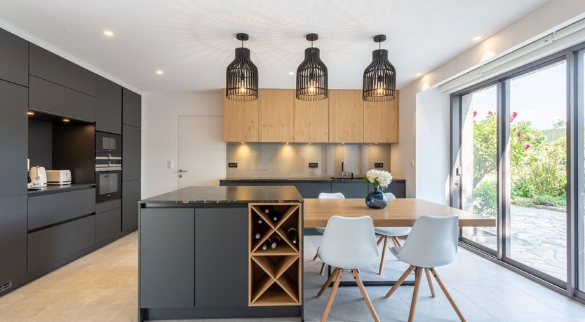 Photo of Seaside Glamour