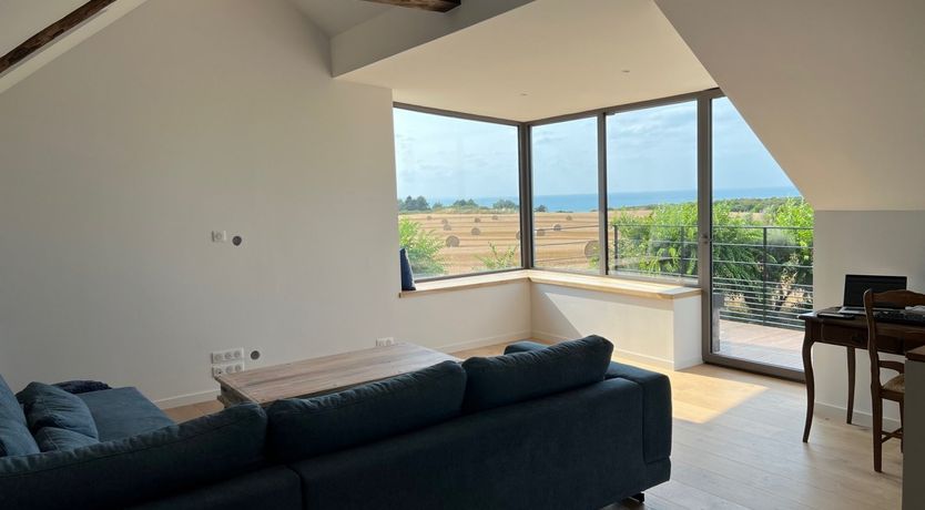 Photo of Seaside Glamour