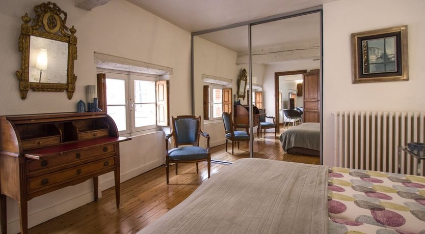 Photo of Renaissance Renaissance