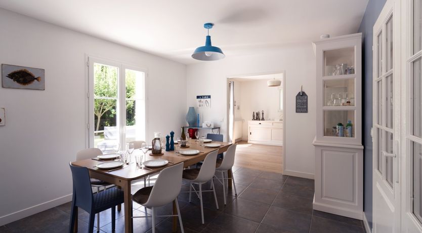 Photo of Rocksalt & Blue