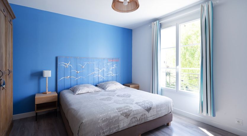 Photo of Rocksalt & Blue