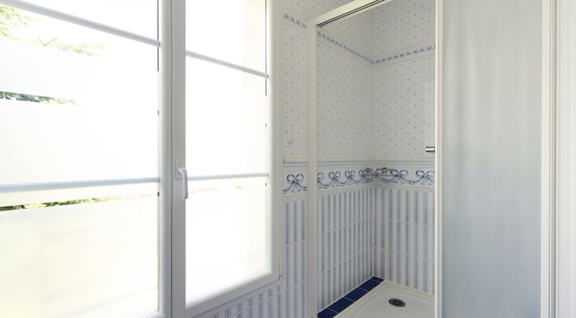 Photo of Rocksalt & Blue