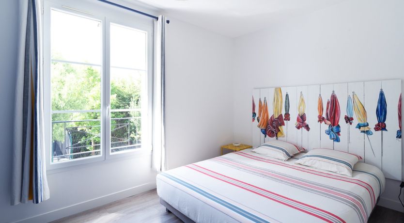 Photo of Rocksalt & Blue