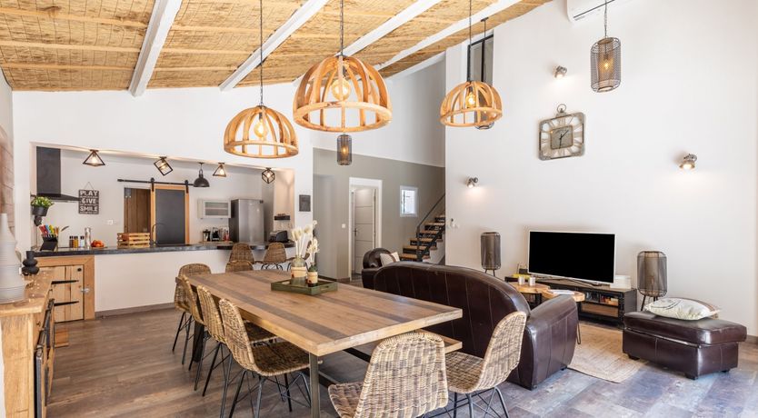 Photo of Maison Rouge