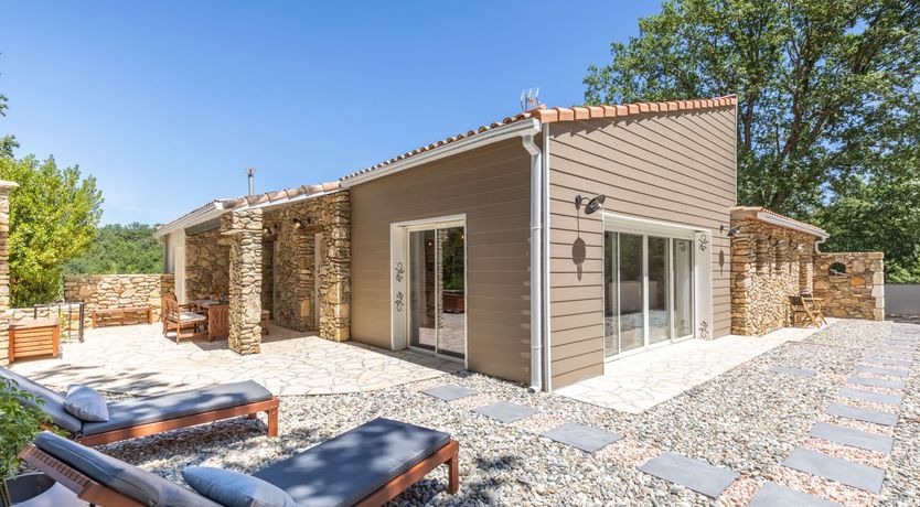 Photo of Maison Rouge