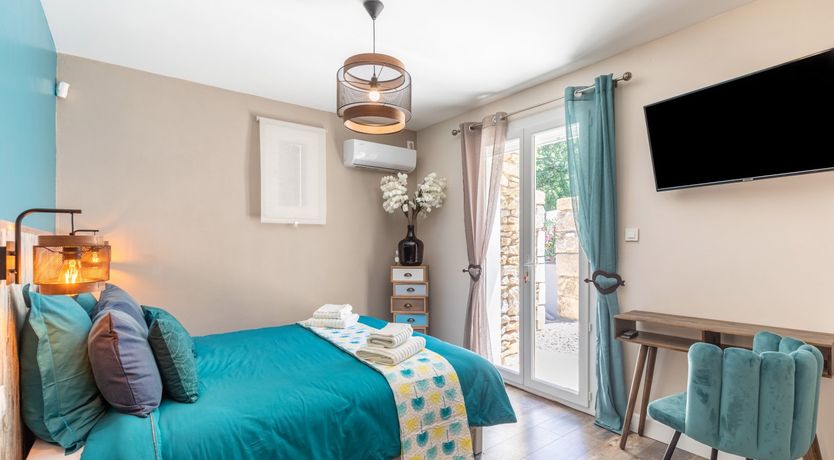 Photo of Maison Rouge