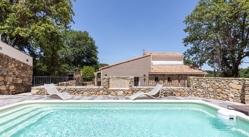 Photo of Maison Rouge