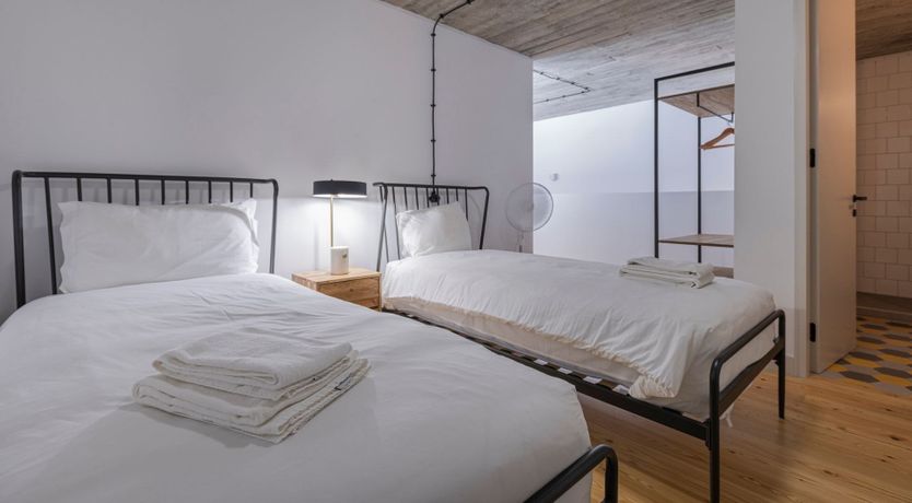 Photo of Yellow Linaria