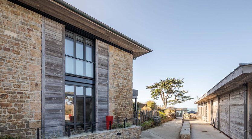 Photo of Sculpted Rocks