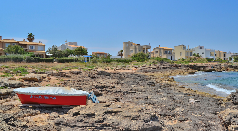 Photo of The Edge of Water