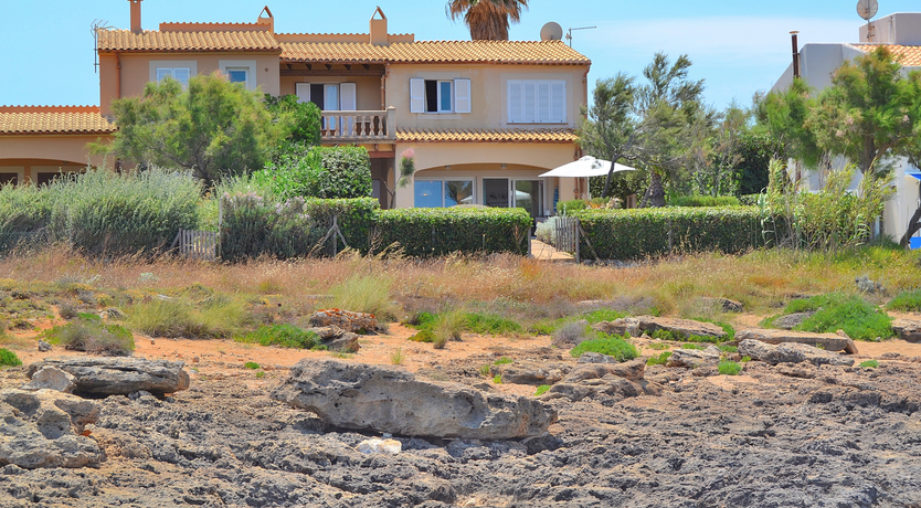 Photo of The Edge of Water