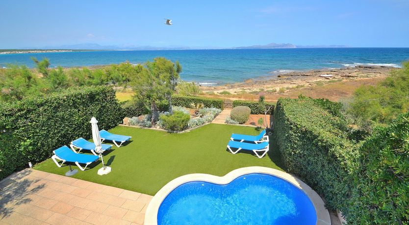 Photo of The Edge of Water