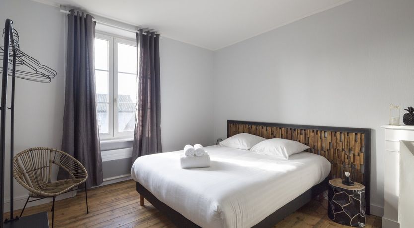 Photo of Sailor's Song