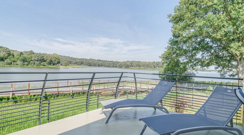 Photo of Lake of Wonder