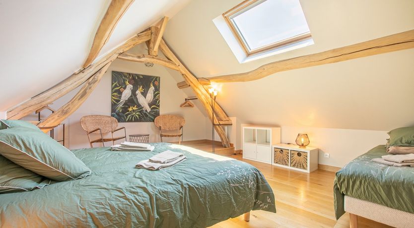 Photo of Sunshine & Flowers