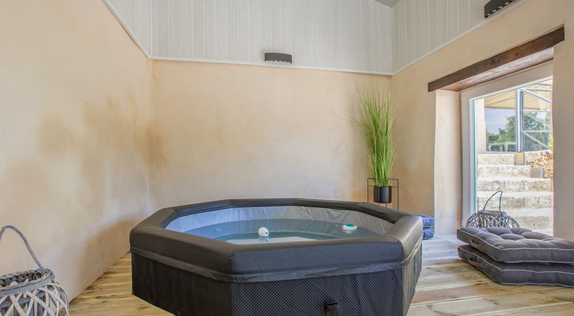 Photo of Sunshine & Flowers