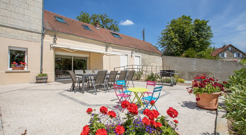 Photo of Sunshine & Flowers