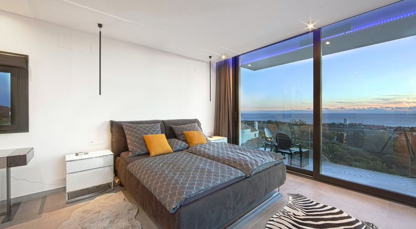 Photo of The Glitterati