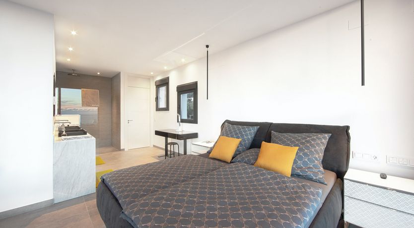 Photo of The Glitterati