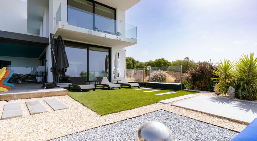 Photo of The Glitterati