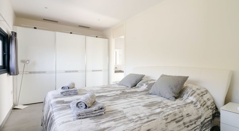 Photo of The Glitterati