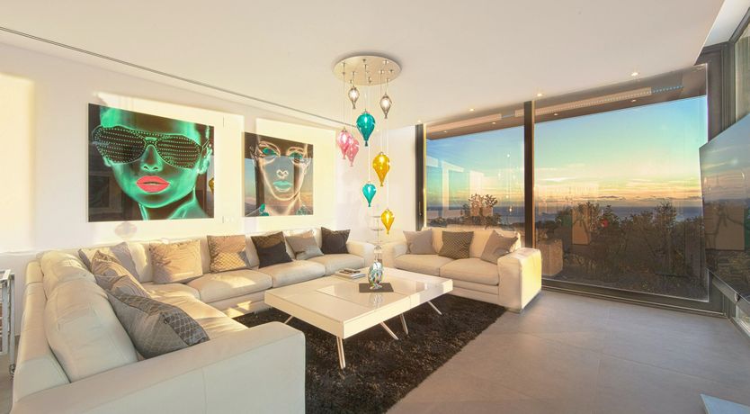 Photo of The Glitterati