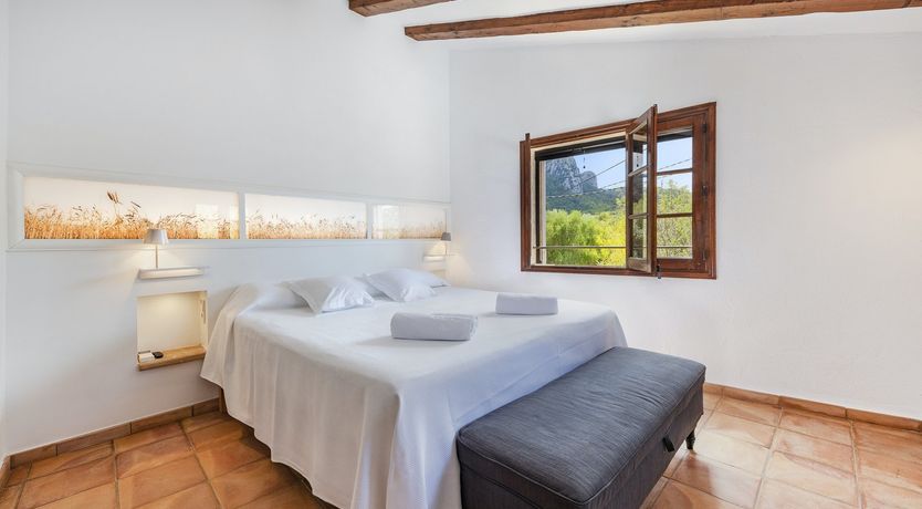 Photo of Stepping Stones & Splendour