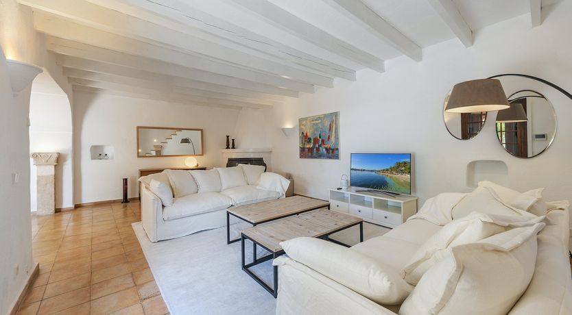 Photo of Stepping Stones & Splendour