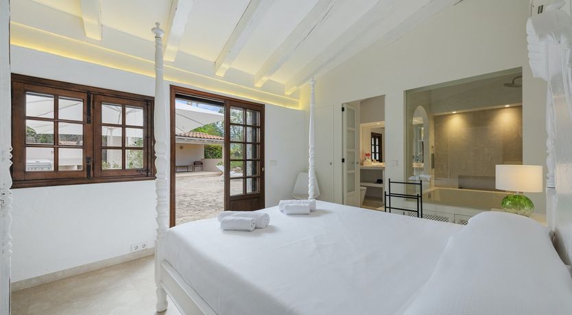 Photo of Stepping Stones & Splendour