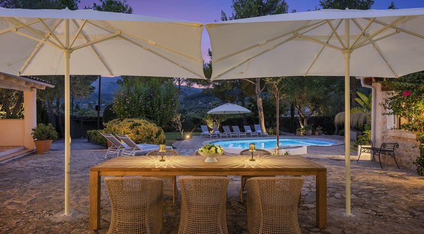 Photo of Stepping Stones & Splendour