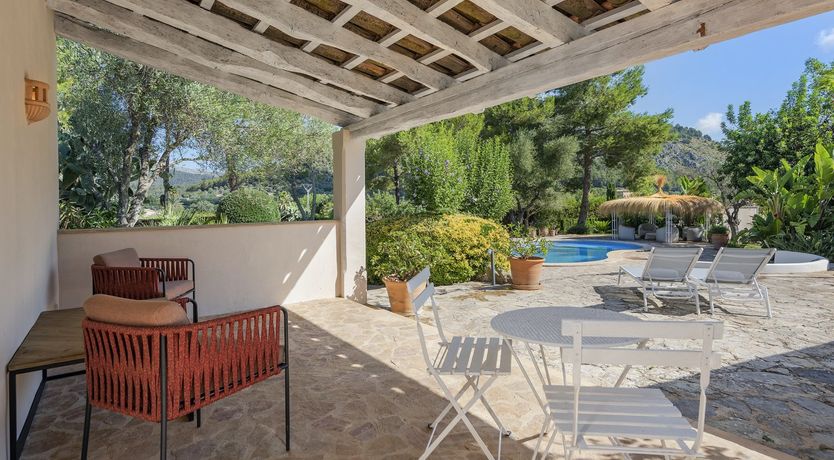 Photo of Stepping Stones & Splendour