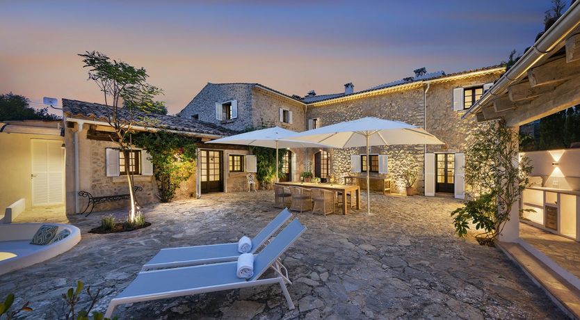 Photo of Stepping Stones & Splendour