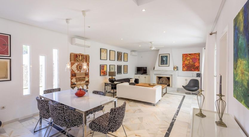 Photo of Pine Leaf Breeze