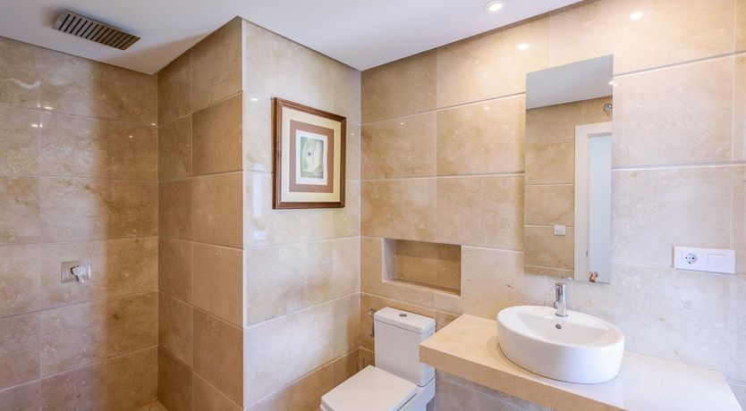 Photo of Pine Leaf Breeze