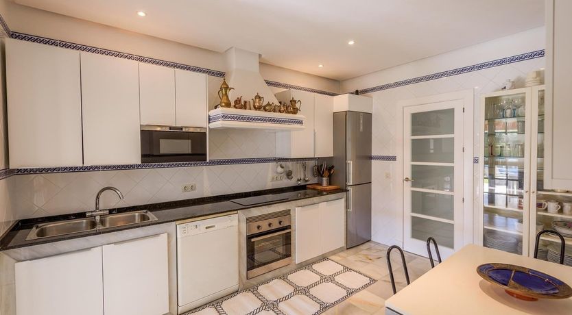 Photo of Pine Leaf Breeze