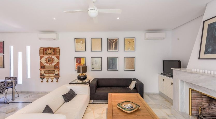 Photo of Pine Leaf Breeze