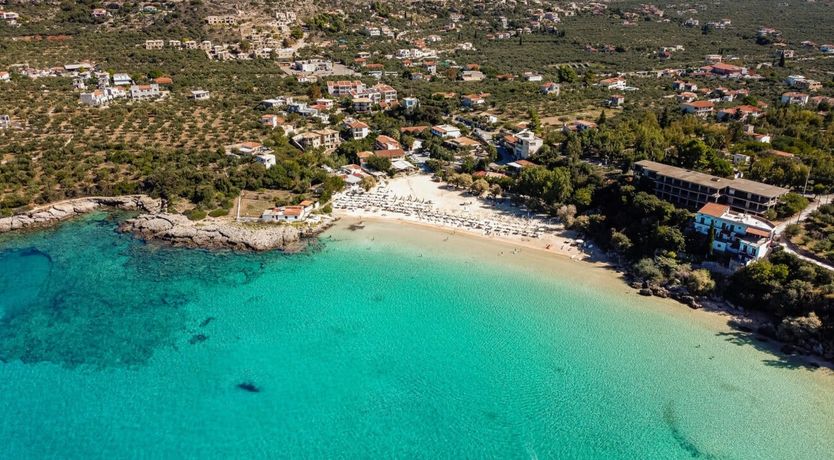Photo of Lavender & Red Roses